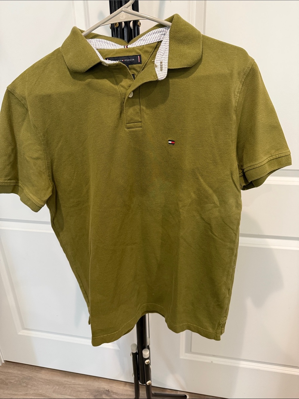 Tommy Hilfiger Olive Polo Shirt with Flag Logo